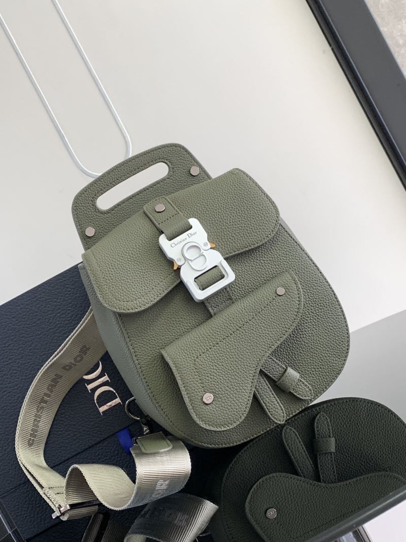 chr1st1an D10r waist chest packs